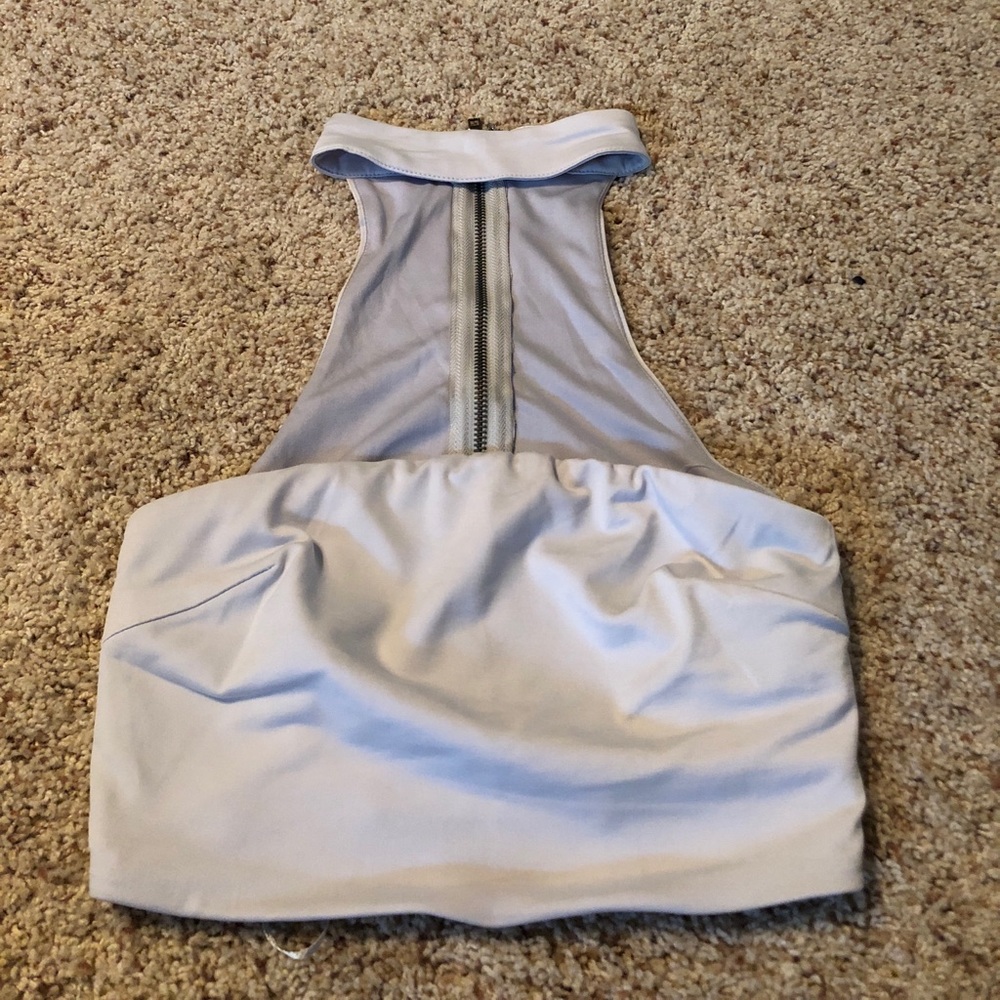 MOVING SALE! Lf crop top